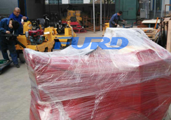 福瑞得機(jī)械座駕壓路機(jī)、手扶壓路機(jī)、灌縫機(jī)及時(shí)包裝發(fā)貨