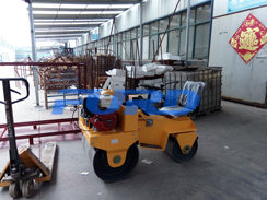 福瑞得機(jī)械座駕壓路機(jī)、手扶壓路機(jī)準(zhǔn)備發(fā)貨